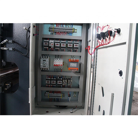 Automaattinen amada-tyylinen CNC-hydraulinen jarrupuristin