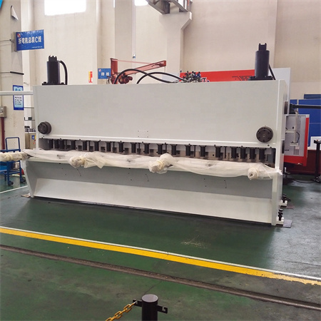 Hyvälaatuinen qc11y-12x4000 CNC hydraulinen giljotiinileikkauskone